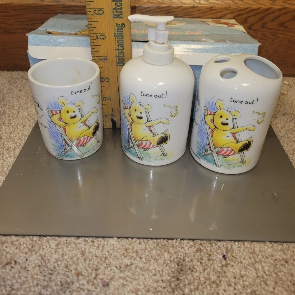 Newton's Law A Modern Bear Bathroom Set Rory Tyger‎ 3 Pc Ceramic Cup Soap...